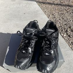 Balenciaga Runners Black Size 43 (US 10) – 100% New | Luxury Designer Sneakers 🖤🔥 FAST SALE