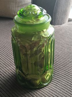LE Smith Glass Canister , Mint $40