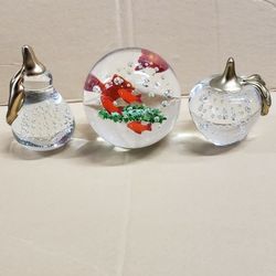 PAPERWEIGHTS LOT OF 3 