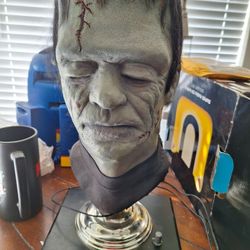 Frankenstein Bust Horor Jeff Lewis