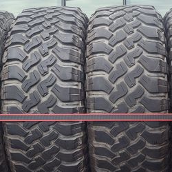  Falken Wildpeak Tires 35x12.5x17 MT