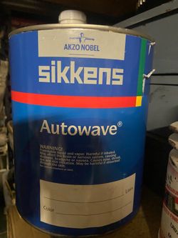 Sikkens black auto paint