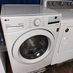 WASHER AND DRYER SET 