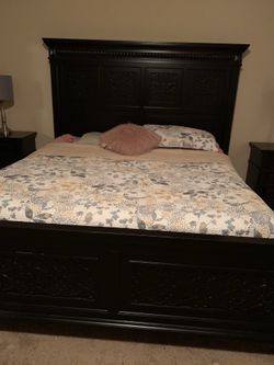 King size bedroom set