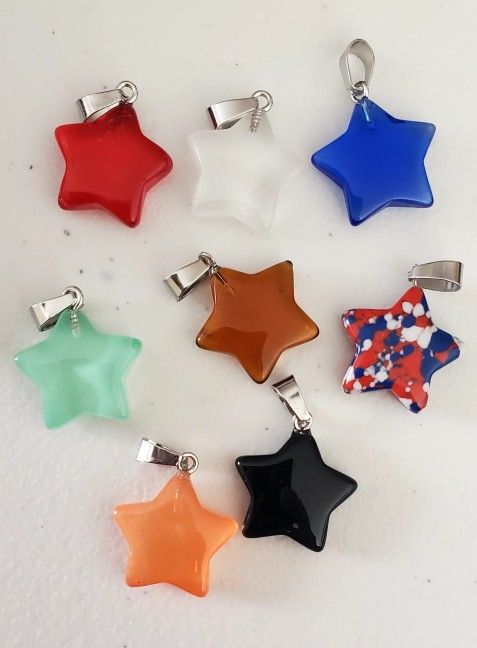 Stone Or Glass Necklace 