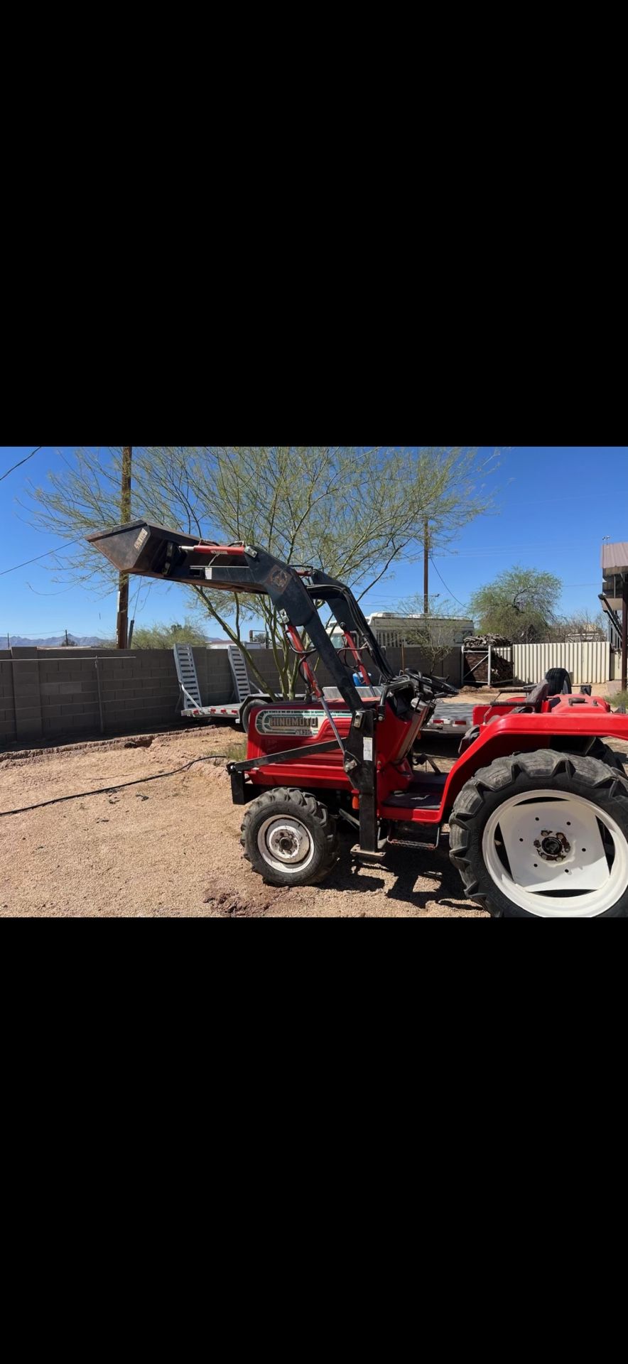 Hinomoto Tractor