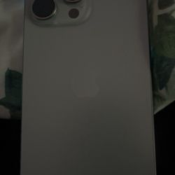 Apple iPhone 15 Pro Max, 256GB, Natural Titanium