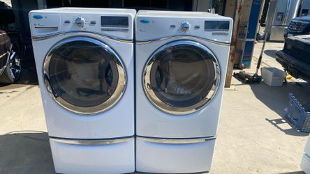 Where can you washer and dryer gas dryer big load