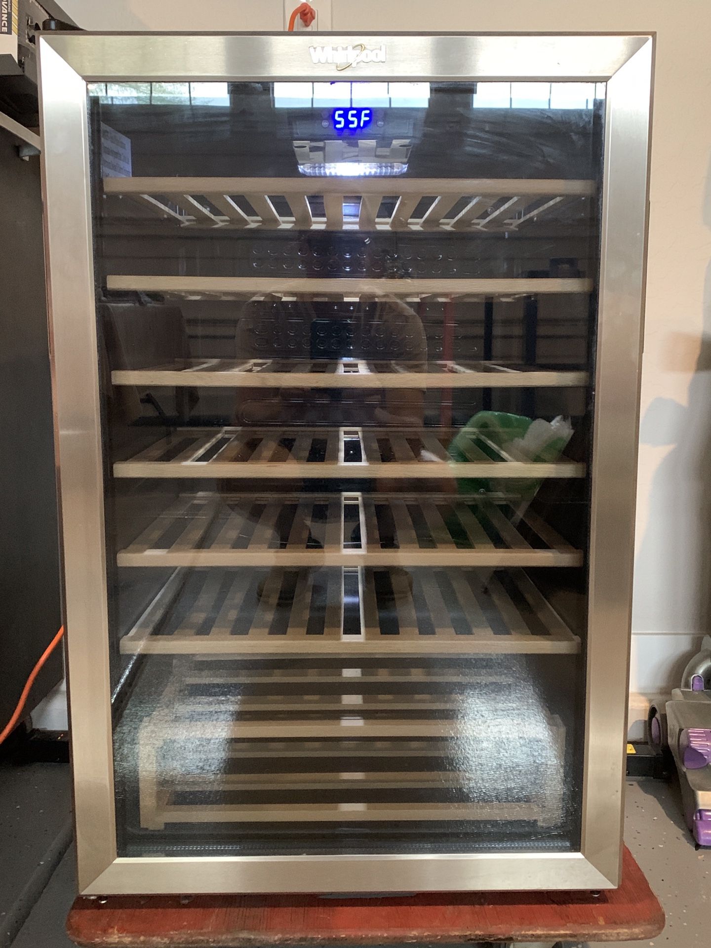 WHIRLPOOL WINE COOLER WHW45S Holds 40 Bottles