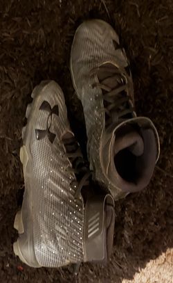 Under Armour Bryce Harper Baseball Cleats SZ-8