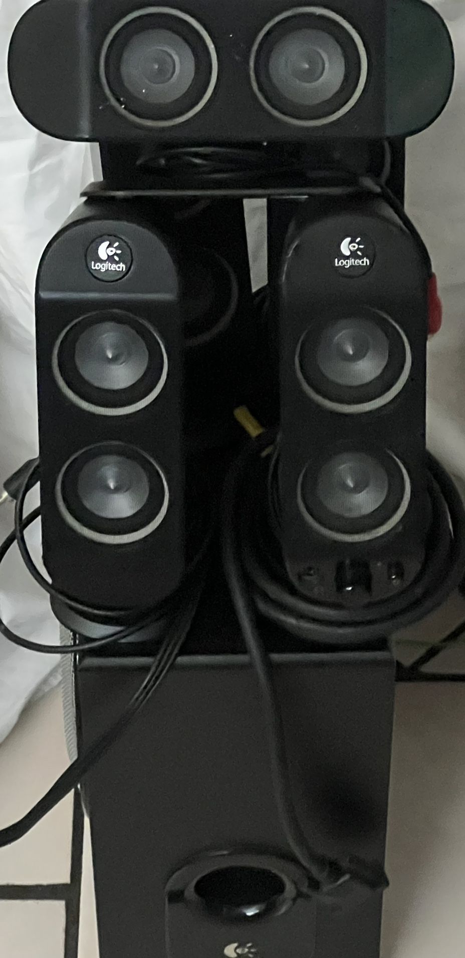 Logitech X-530 Speaker System