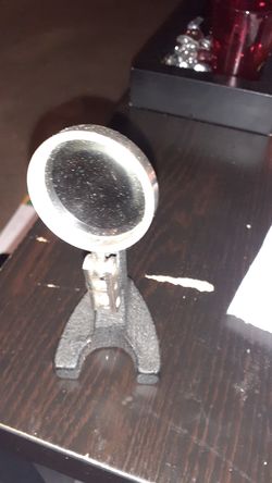 Antique magnifier. See pics