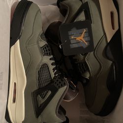 Nike Air Jordan 4 Retro Undefeated Size 9.5 Men’s 