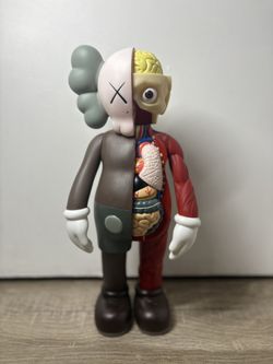 Bearbricks X Kaws