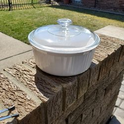 French Corning Ware Casserole Dish,  Like New