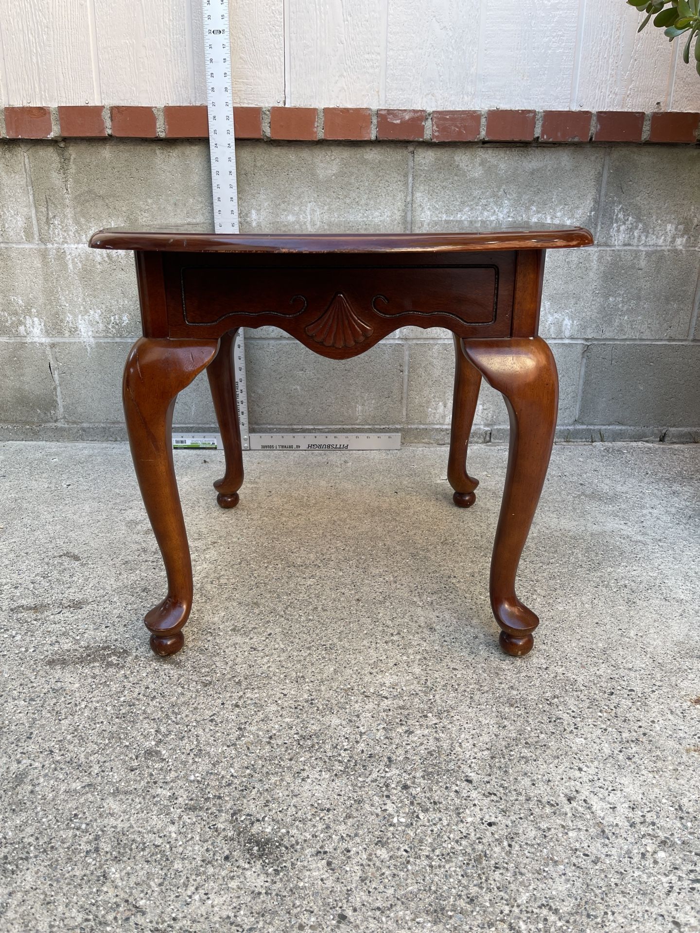 VINTAGE WOOD END TABLE