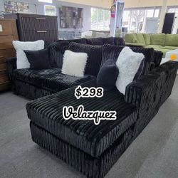 ✅️✅️2 pc black fur like wide welt corduroy sectional sofa with chaise✅️