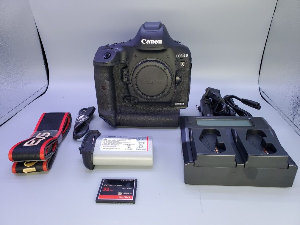 Canon 1dx mark ii >READ DESCRIPTION<