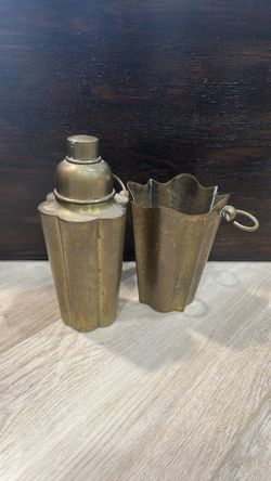 Cocktail shaker