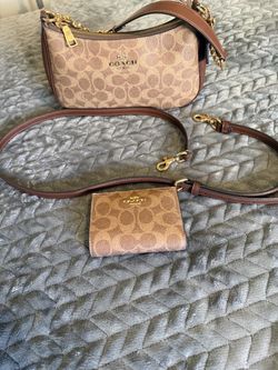 Teri Shoulder Bag and Bifold wallet Like new