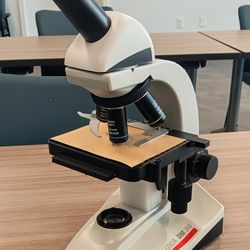 Leica DM300 LED Microscope 