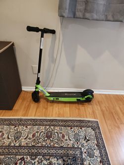 Razor E90 Power Core Electric  Scooter 