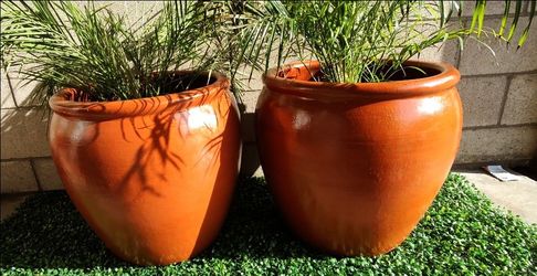 Terracotta 25 gallon planters 2 for $120 FREE DELIVERY IN SD