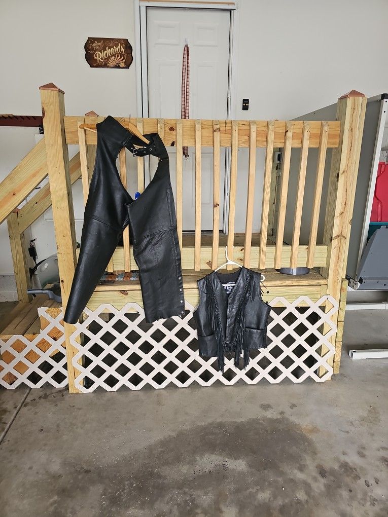 Size Medium CHAPS and XL LEATHER Vest