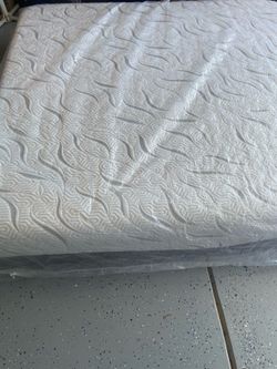 Kingsize Cooling Memory foam Mattress