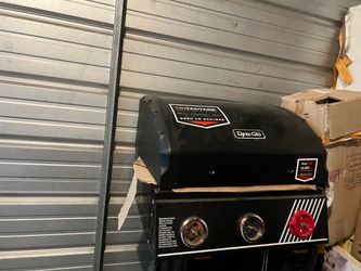 Dyna-Glo Trivantage Gas Grill