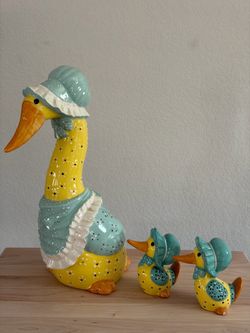 Vintage 1985 Ceramic Goose Family Figurines Set - Signed MJT 85