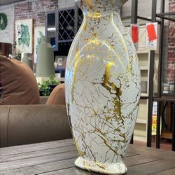 White And Gold Vase 