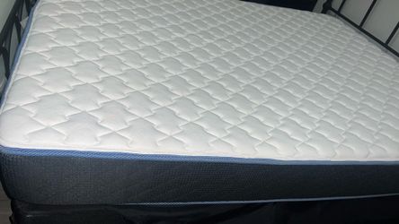 Clean10” Queen Size mattress And 8”box spring
