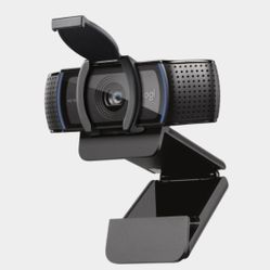 C920S PRO HD WEBCAM
Logitech 
C920s delivers remarkably crisp and detailed Full HD video (1080p at 30fps) with a full HD glass lens, 78° field of view