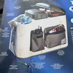Vector Console Travel Cooler and Warmer Original Box & AC Adapter NEW. OPEN BOX 