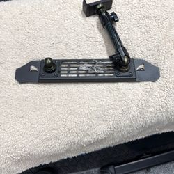 Jeep Gladiator Bullet point Dash Mount 