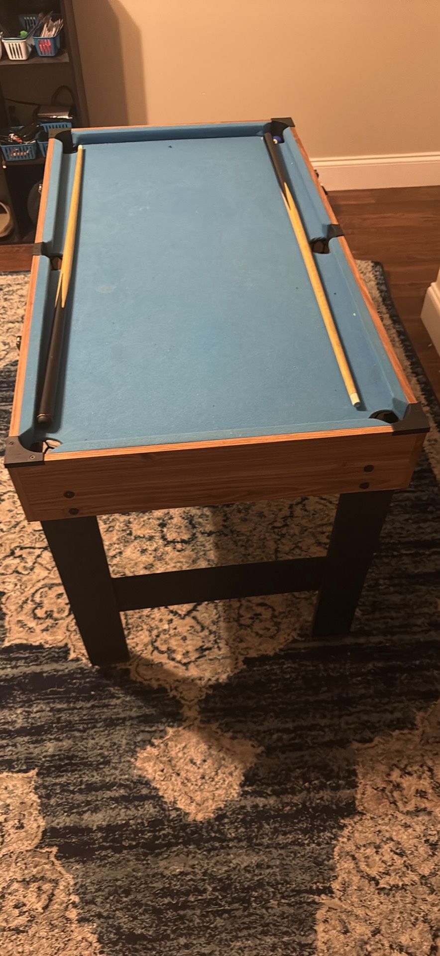 Mini Pool Table 