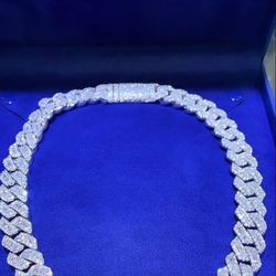 VVS Necklace 