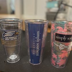 Simply Southern 30oz Tumblers – Set of 3 with Lids! 🌸