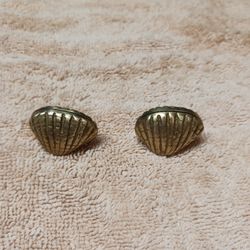 VINTAGE Brass Clamshell place card holders