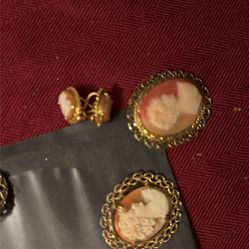 2 Antique Brooches And Matching Earrings 