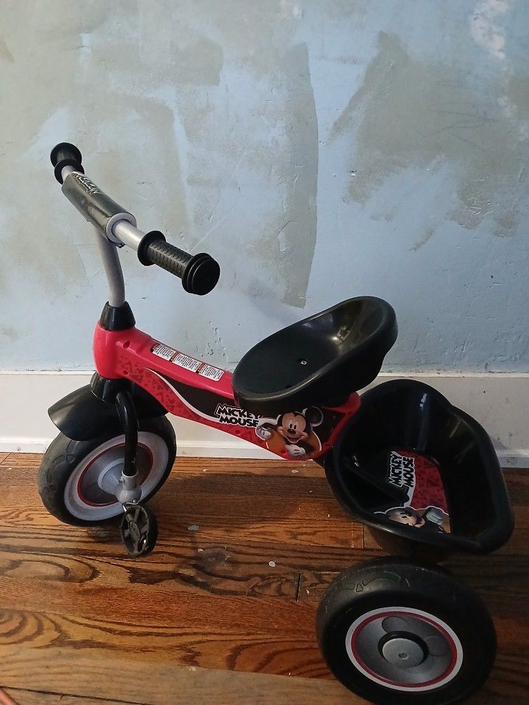 HUFFY MICKEY mouse TRIKE