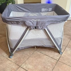 Travel Crib 
