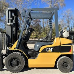 2017 Mitsubishi/ Caterpillar FG25n Pneumatic Forklift 