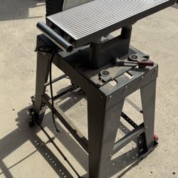 Power Station Sanding Table