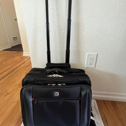 SwissGear By Wenger POTOMAC Rolling Case NWOT