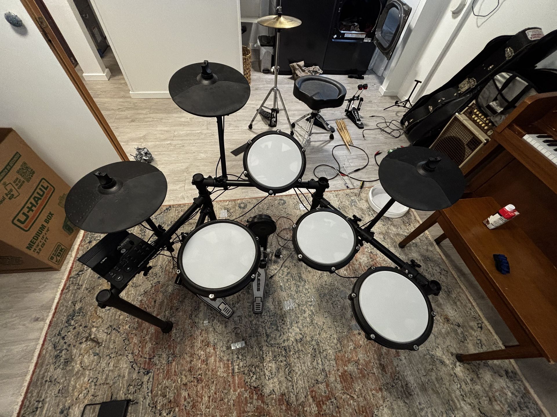 Alesis Nitro Max Mesh Electric Drum Kit - Complete - Works Perfect
