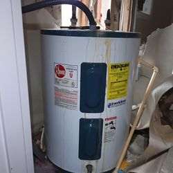 Electric Hot Water Heater