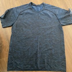 Lululemon Mens shirt