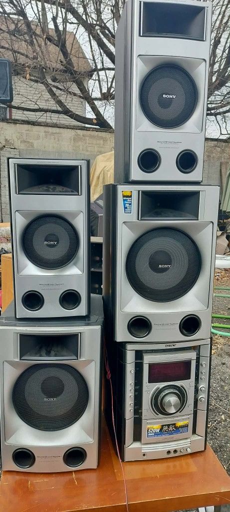 Sony 520 watt Radio System